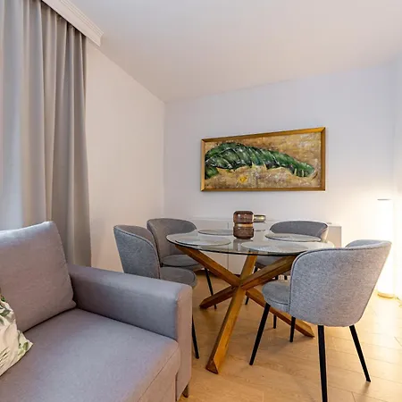 Apartmán Rentplanet - Gwiazdzista Vratislav