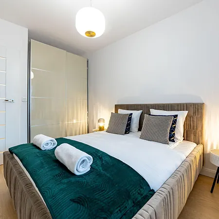 Apartmán Rentplanet - Gwiazdzista Vratislav