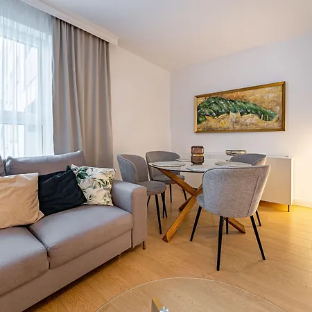 Rentplanet - Gwiazdzista * Vratislav