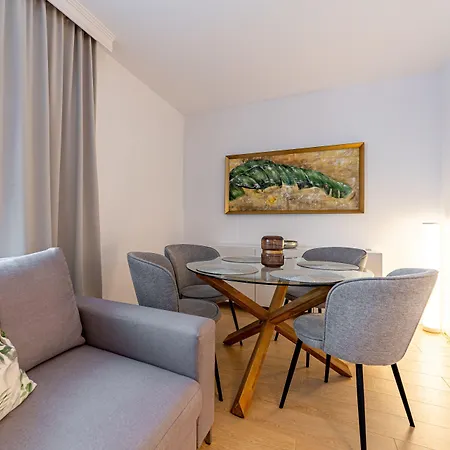 Rentplanet - Gwiazdzista Appartement *