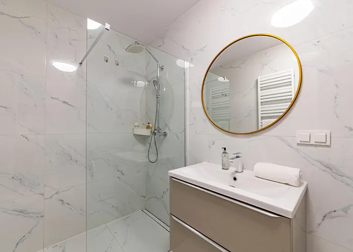 Rentplanet - Gwiazdzista Lejlighed