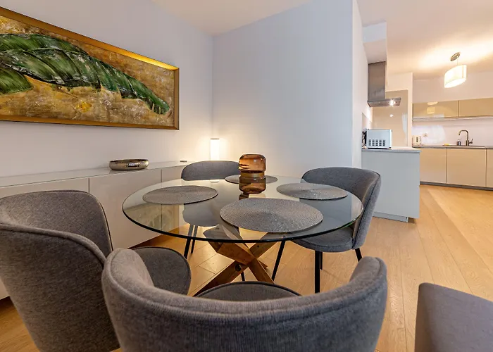 Rentplanet - Gwiazdzista Wrocław